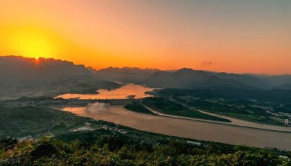 【财经】受益股票:雅下水电工程——规模超三峡,开启水电新纪元