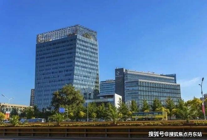 北京融科资讯中心招商租赁中心电话_办公室在租房源详情_写字楼周边配套_最新首页发布