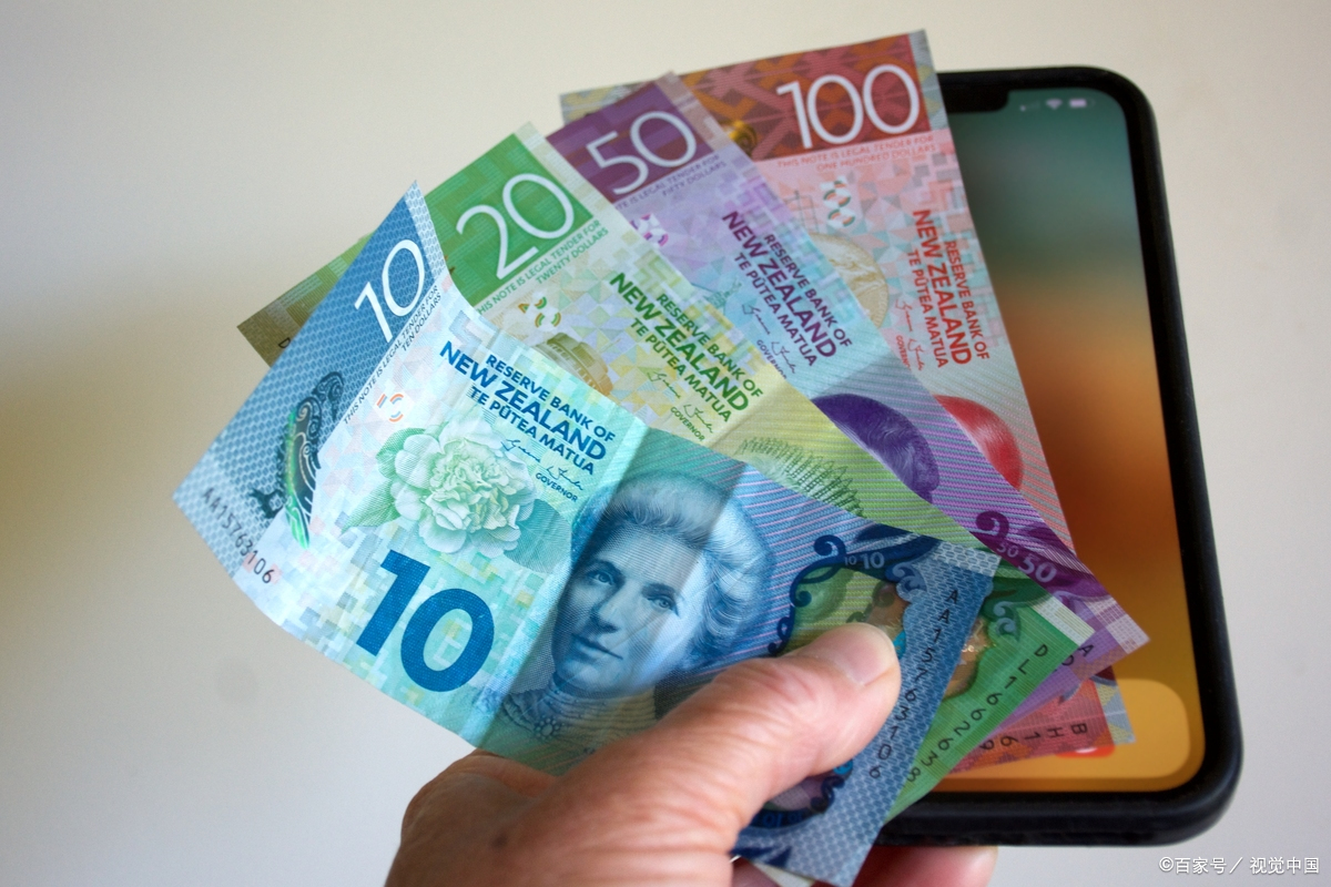 的货币(最不值钱的货币) 的货币(最不值钱的货币)